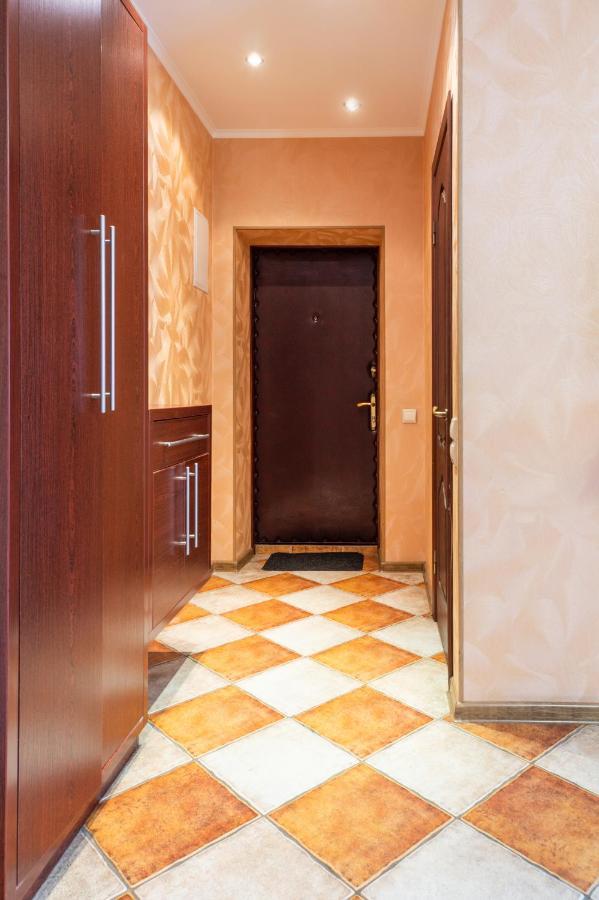 Apartment Triokhsviatytelskaya Street 3 Kiev Bagian luar foto
