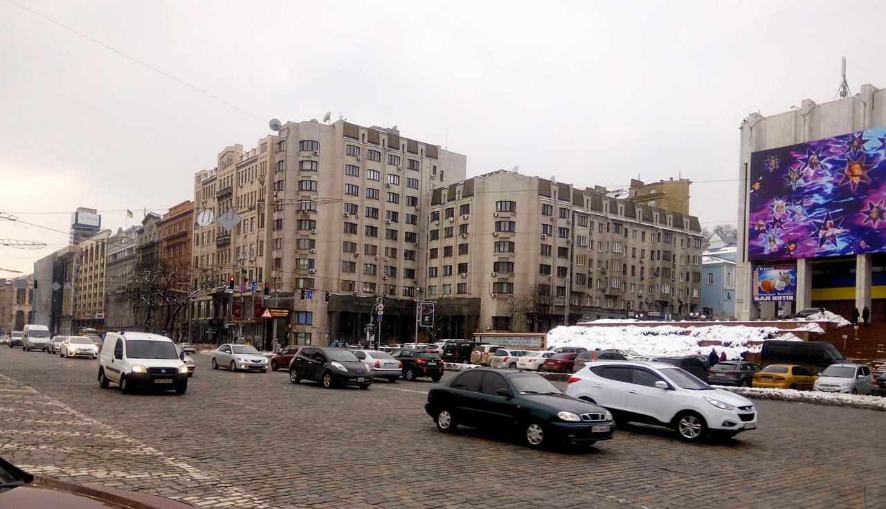 Apartment Triokhsviatytelskaya Street 3 Kiev Bagian luar foto